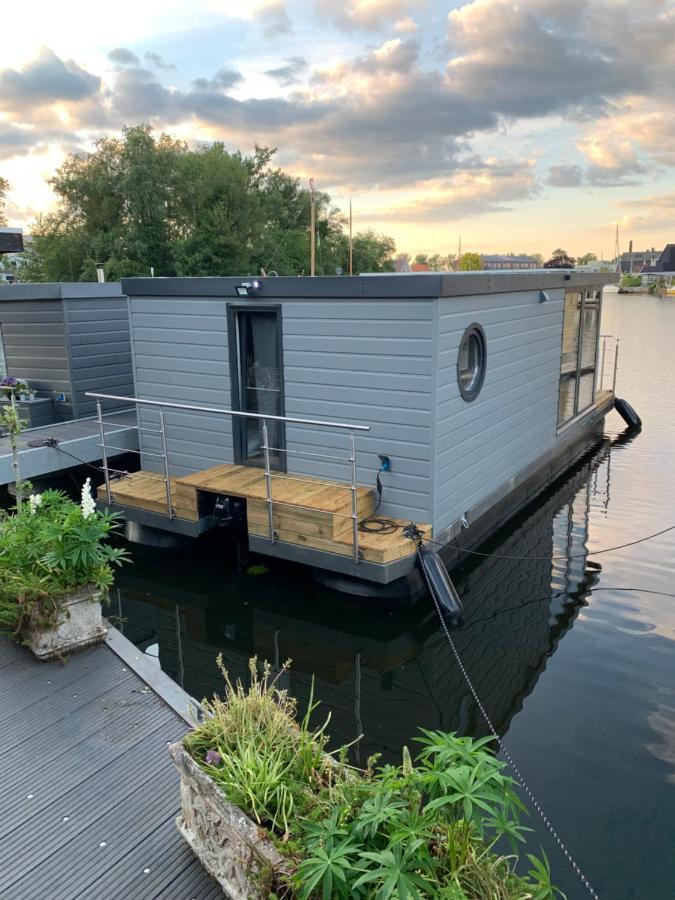 New Houseboat 2 Bedrooms Zwartsluis Luaran gambar